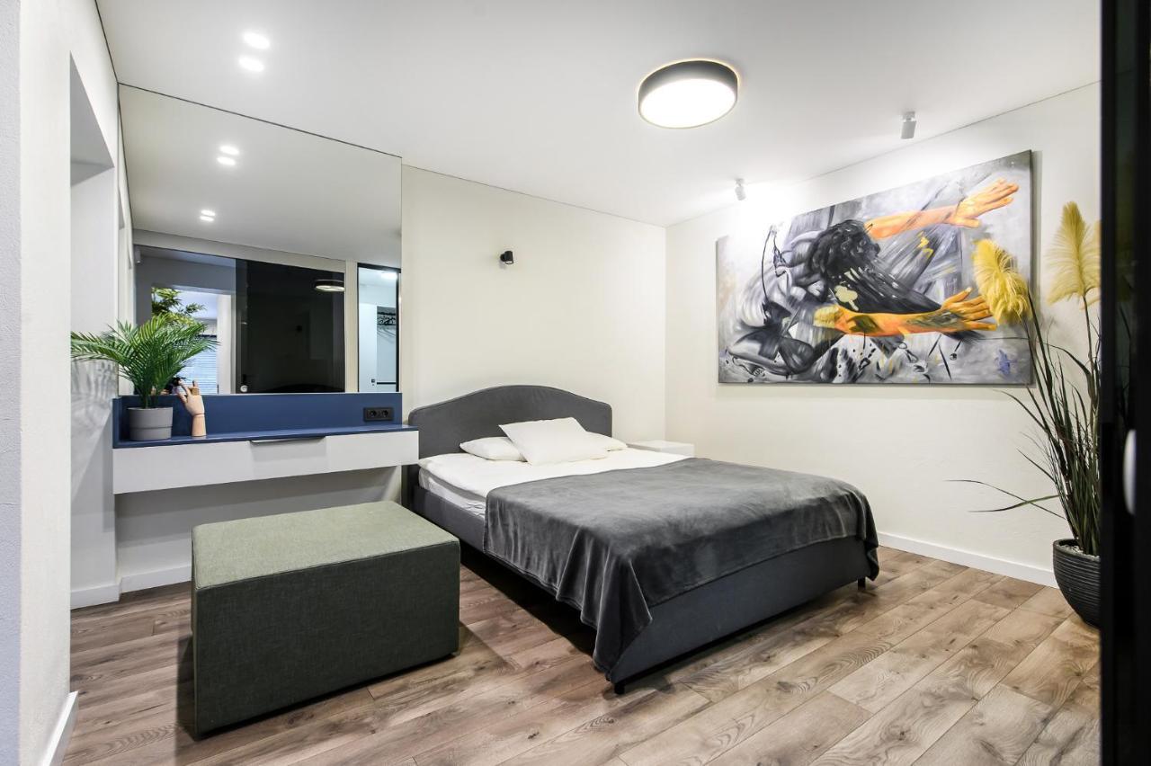 Botanical Garden Loft Apartment Kaunas Exterior photo