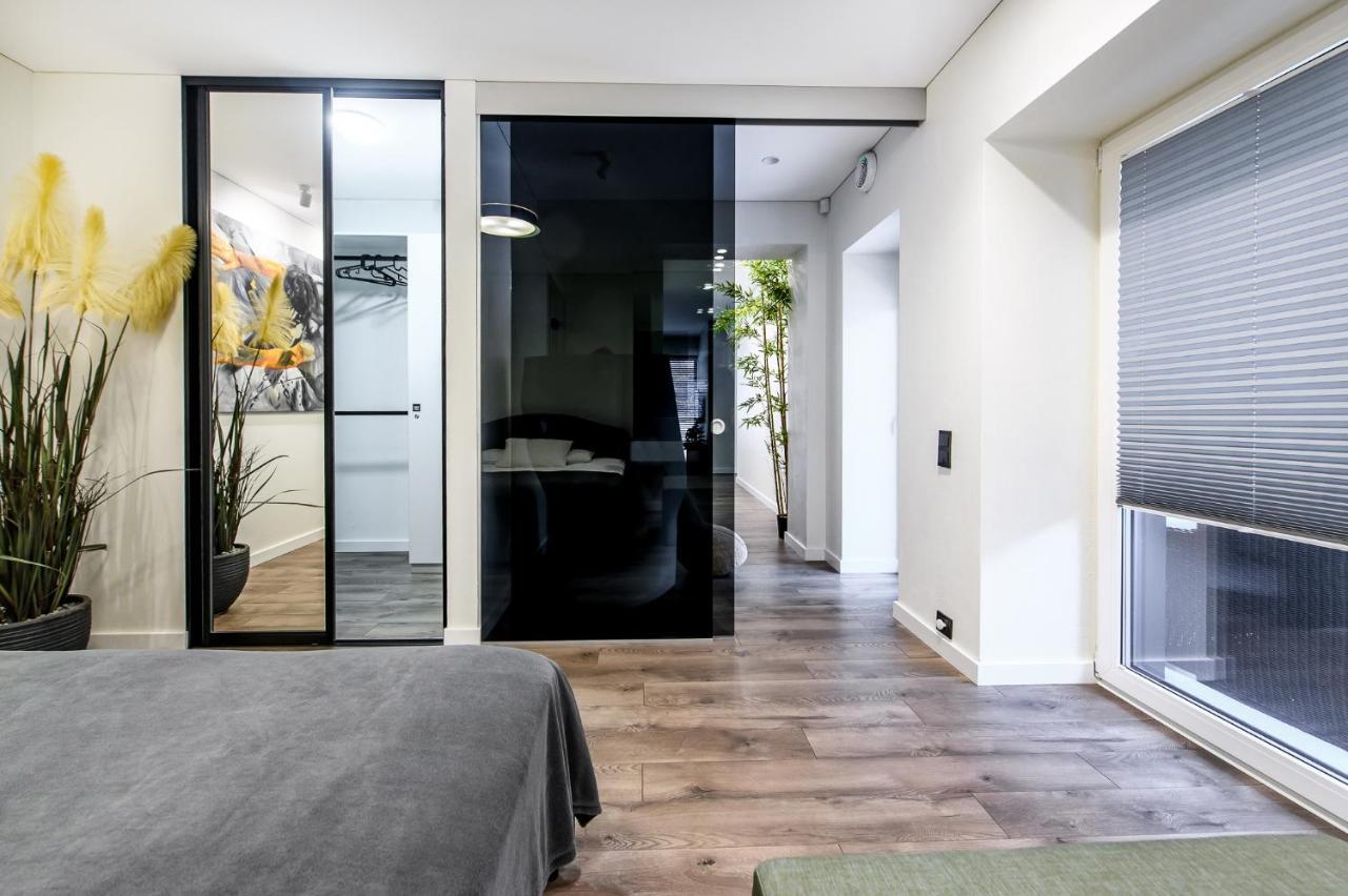Botanical Garden Loft Apartment Kaunas Exterior photo